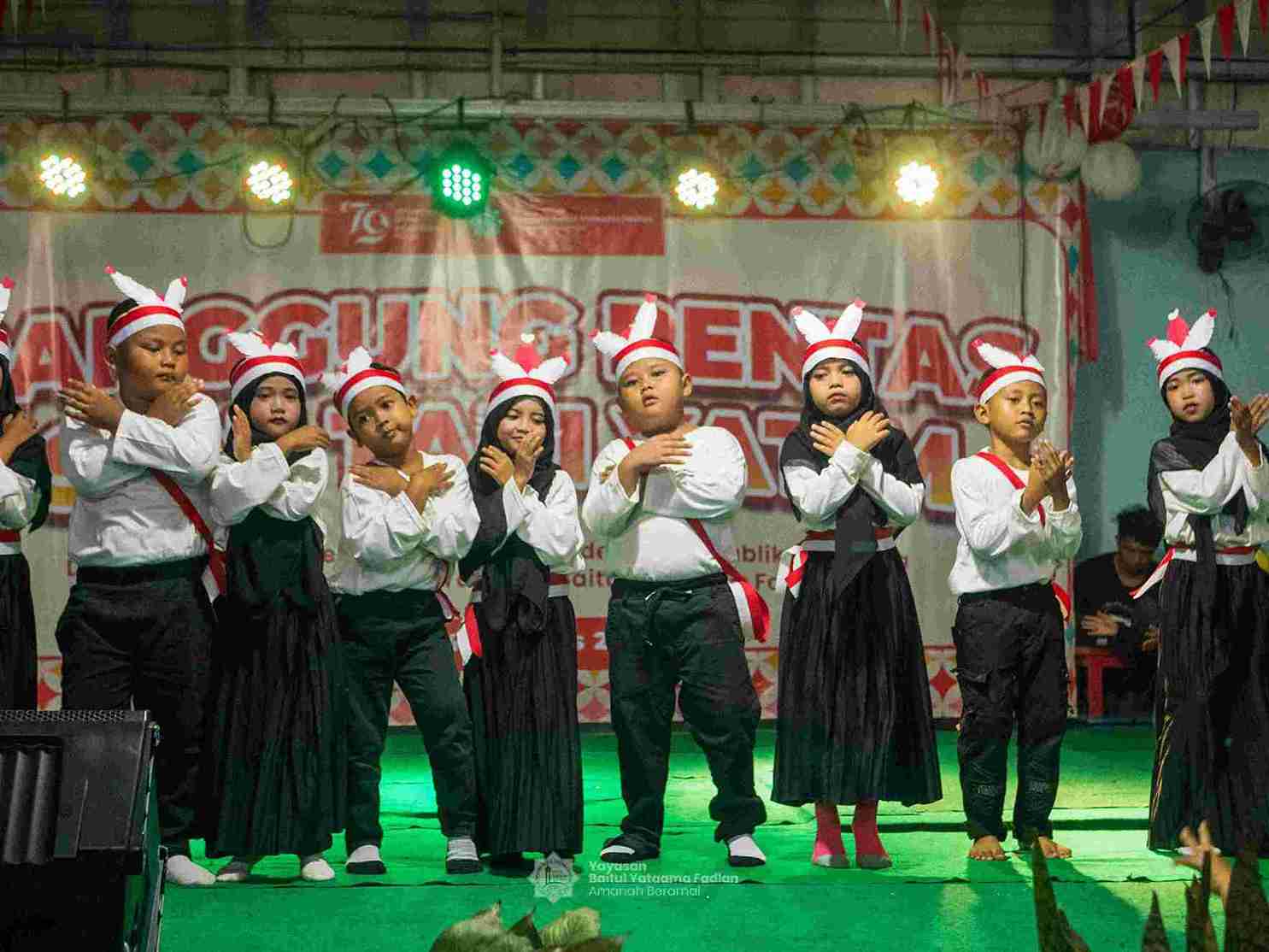 Foto Dokumentasi Anak Yatim