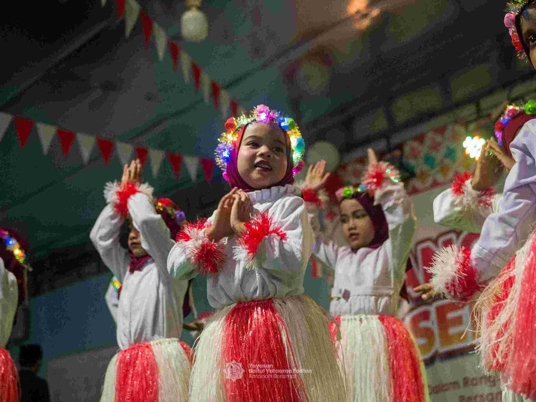 Foto Dokumentasi Anak Yatim
