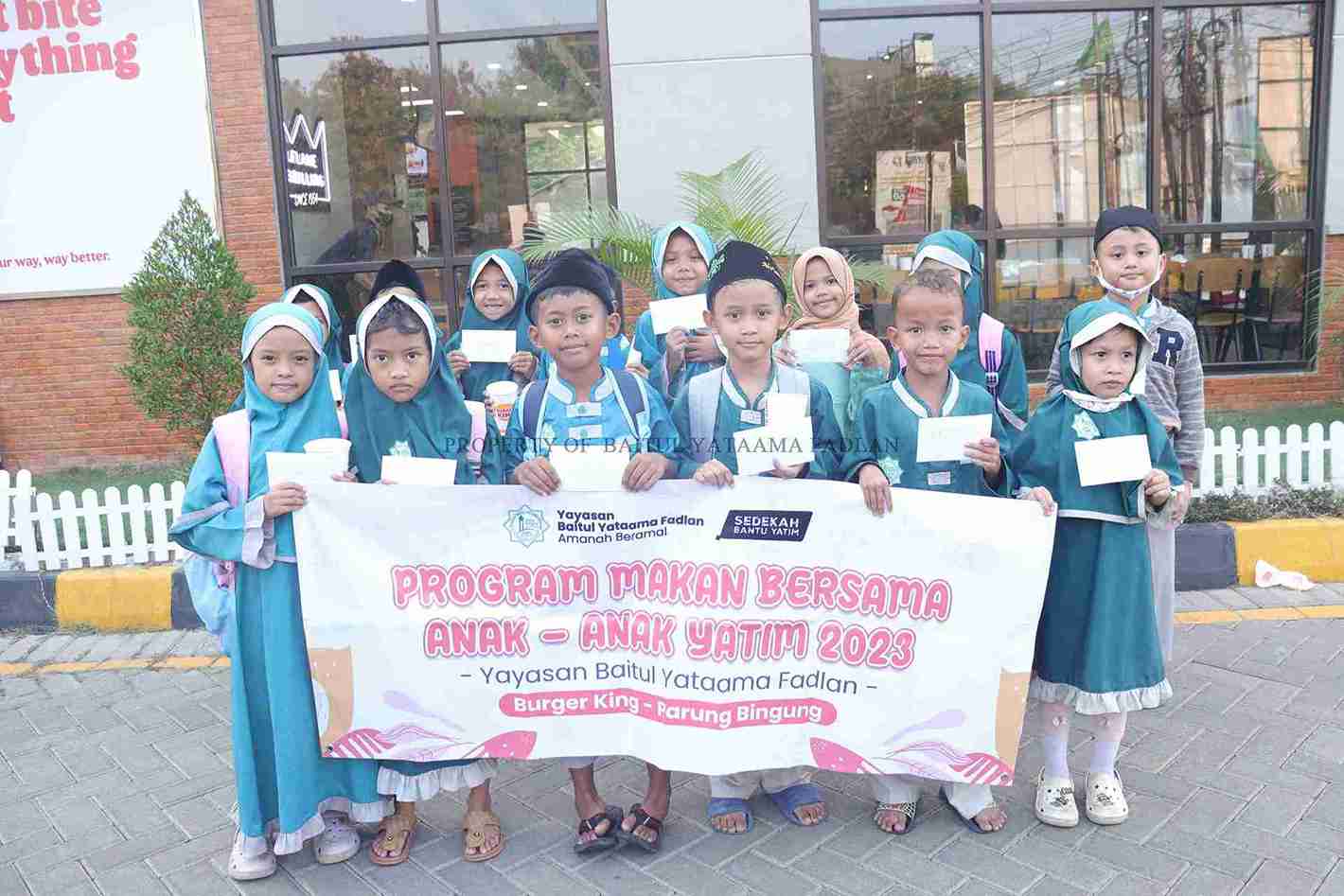 Foto Dokumentasi Anak Yatim