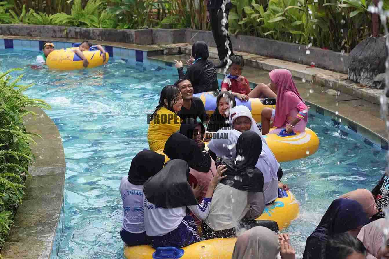 Foto Dokumentasi Anak Yatim