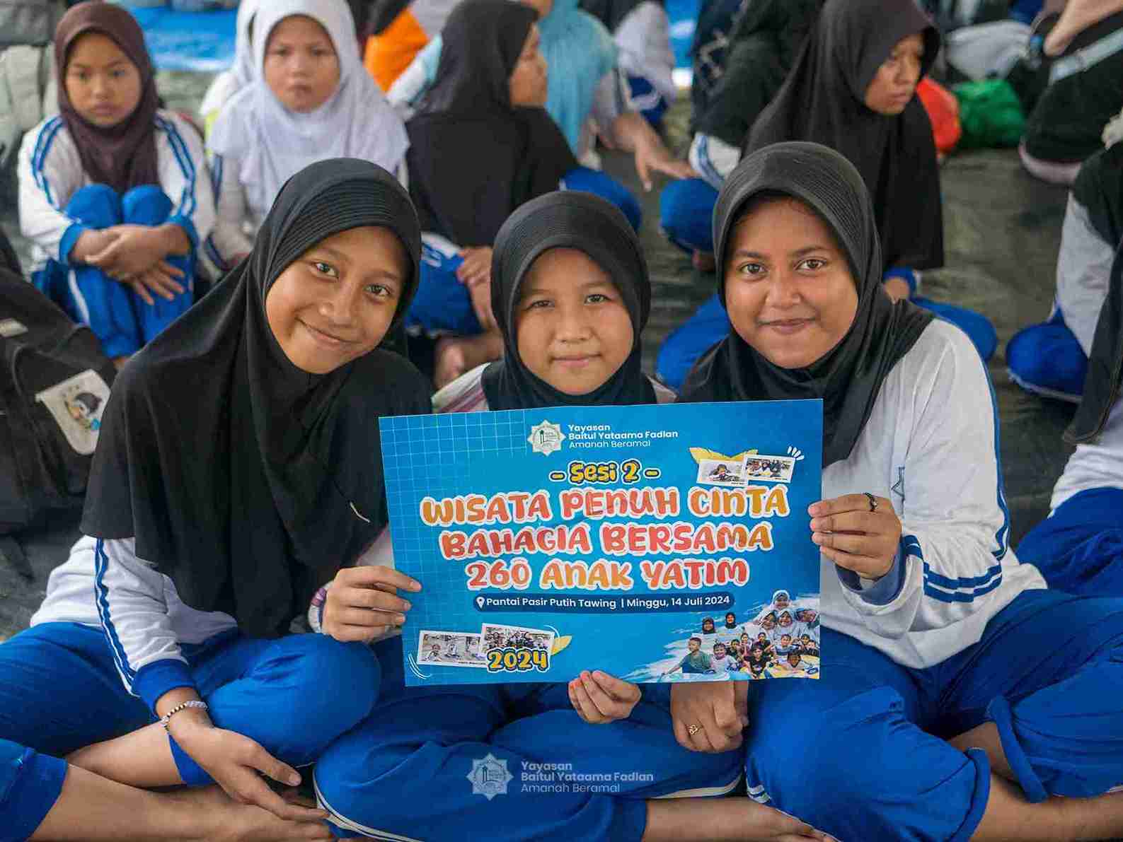 Foto Dokumentasi Anak Yatim