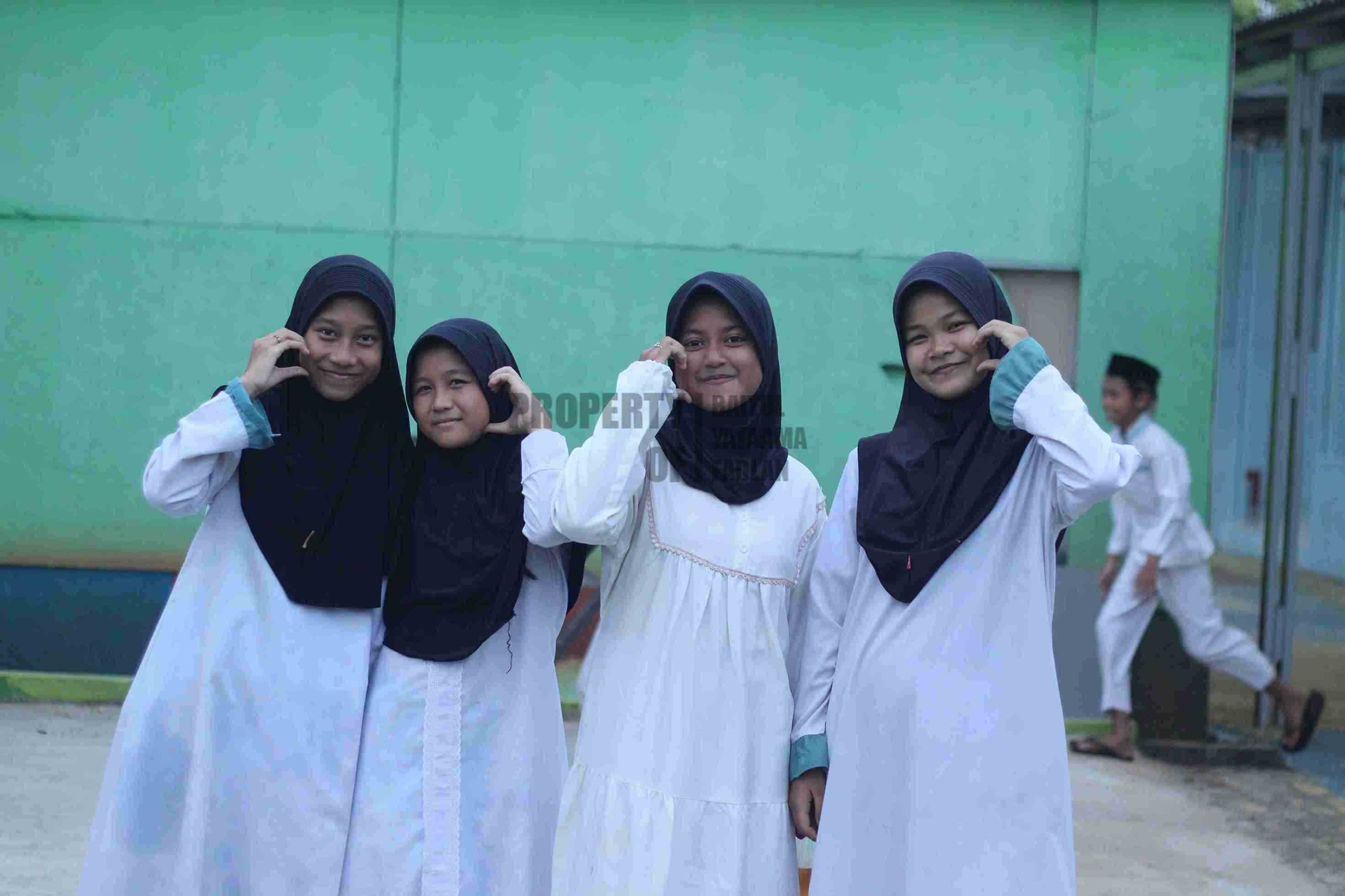 Foto Dokumentasi Anak Yatim