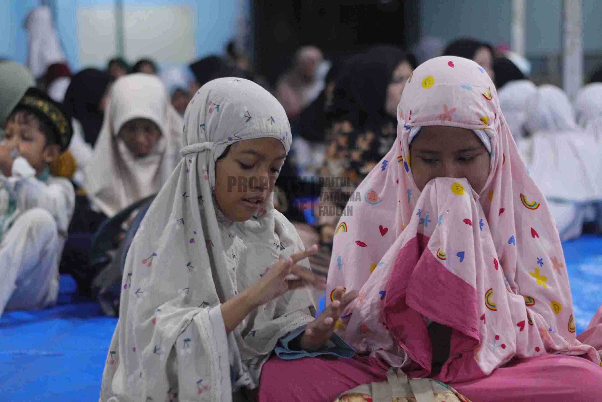 Foto Dokumentasi Anak Yatim
