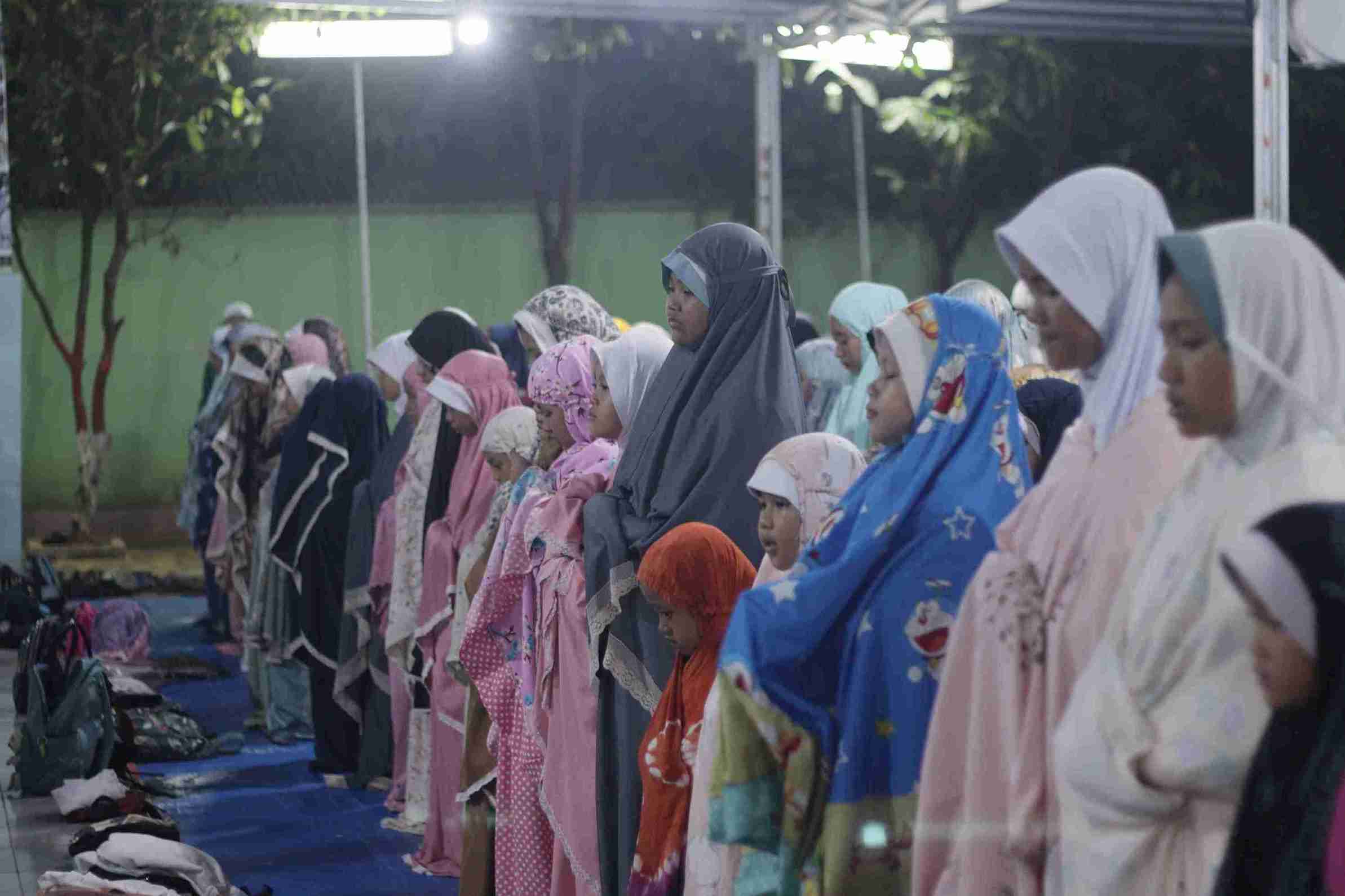 Foto Dokumentasi Anak Yatim