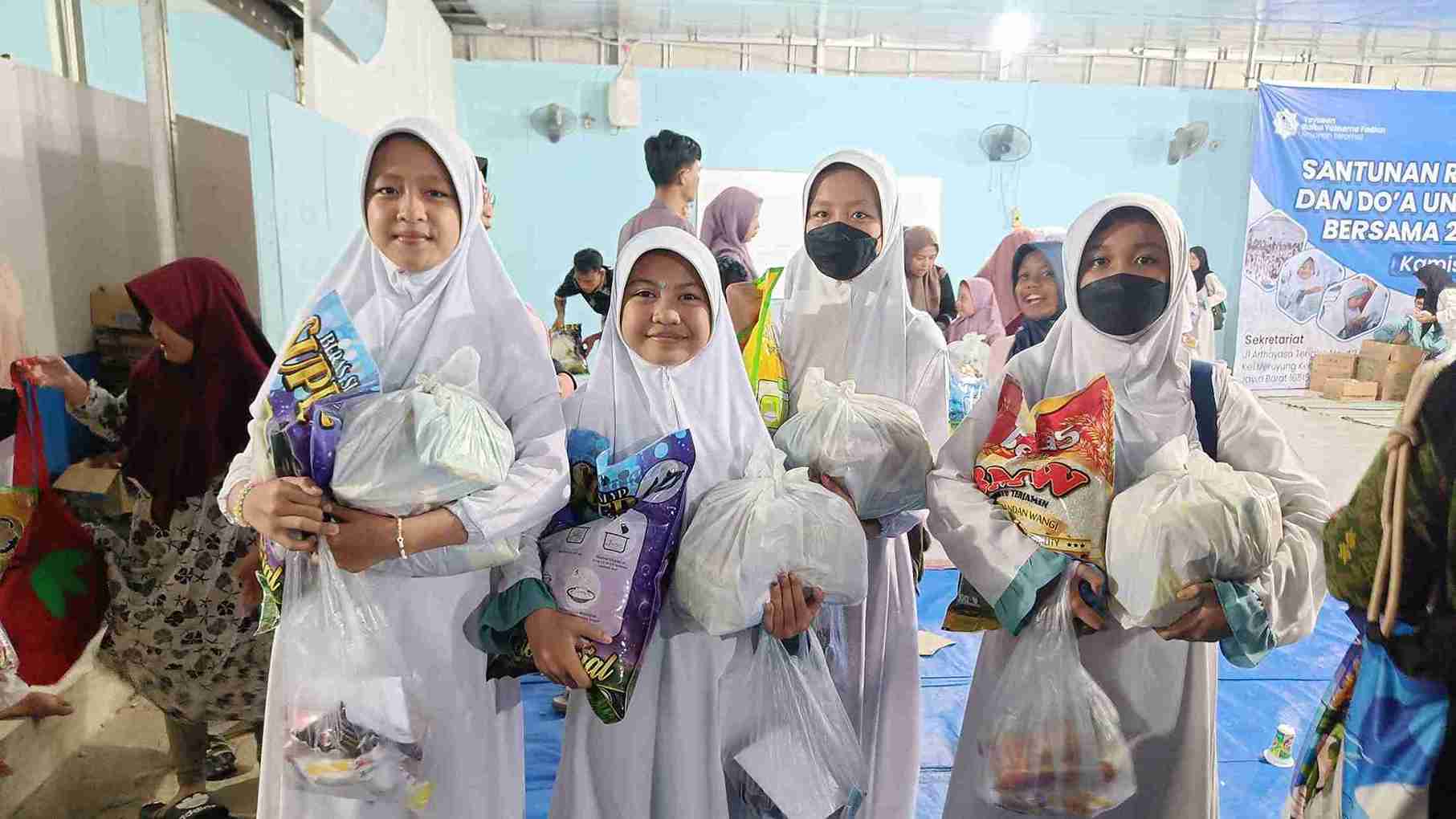 Foto Dokumentasi Anak Yatim