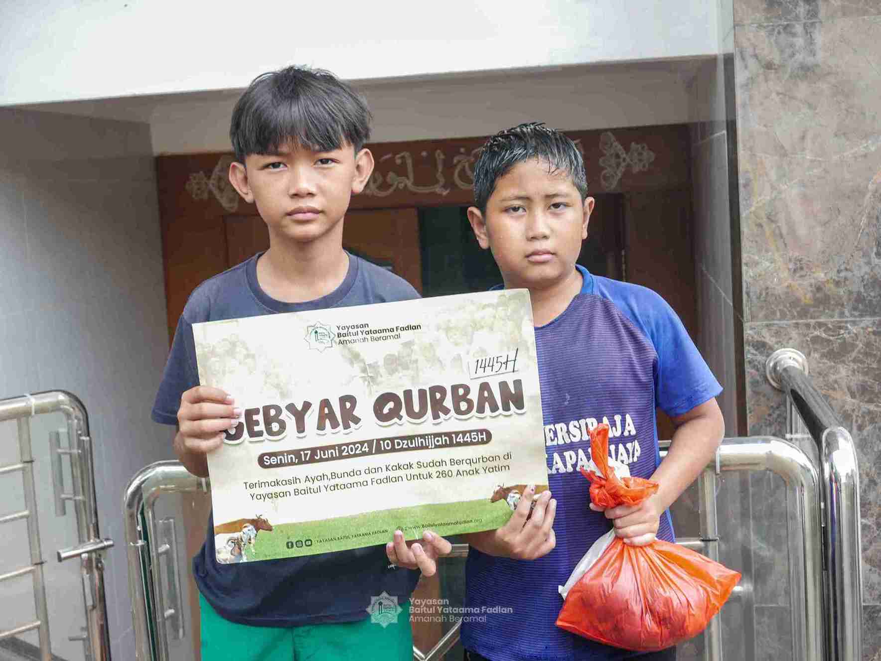 Foto Dokumentasi Anak Yatim