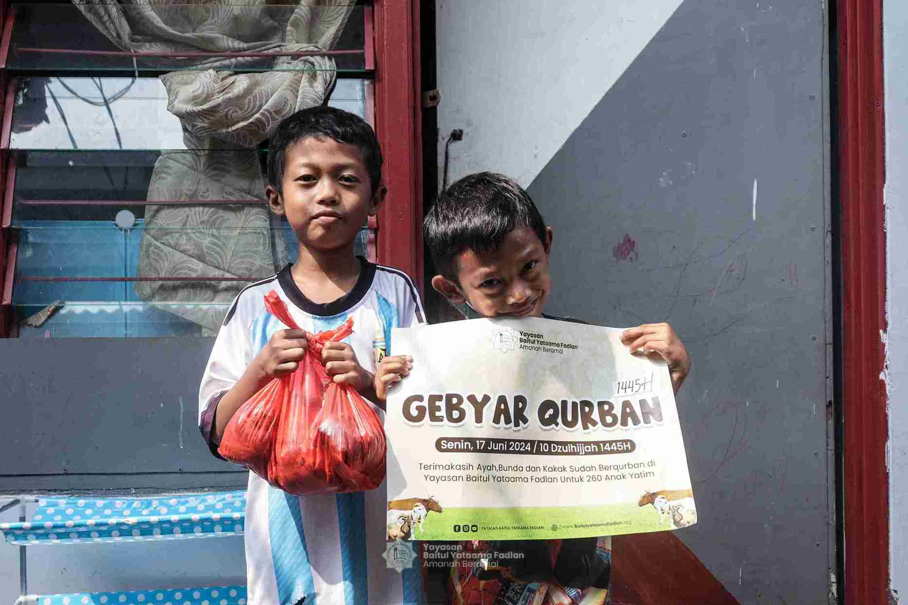 Foto Dokumentasi Anak Yatim