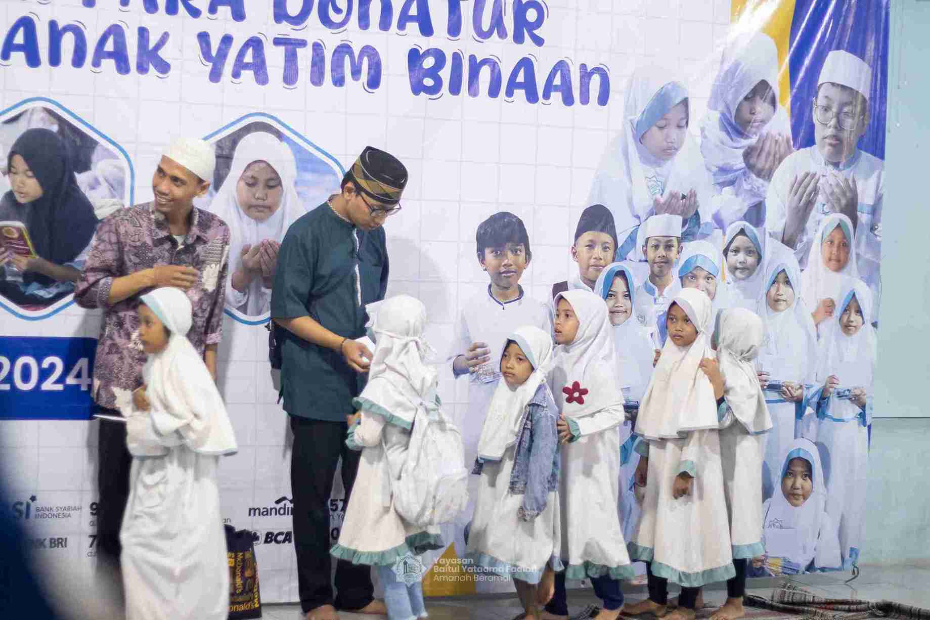 Foto Dokumentasi Anak Yatim