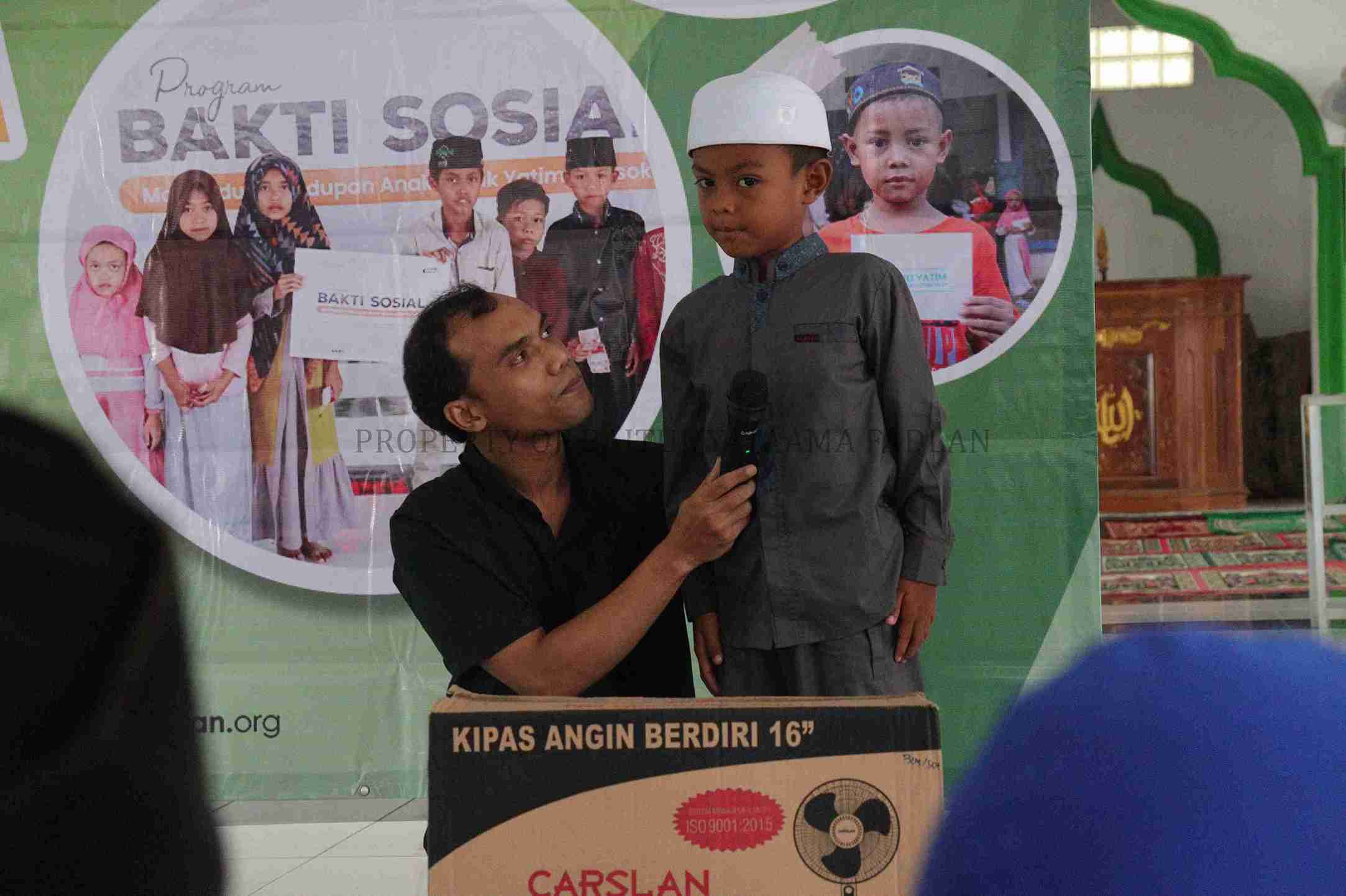 Foto Dokumentasi Anak Yatim