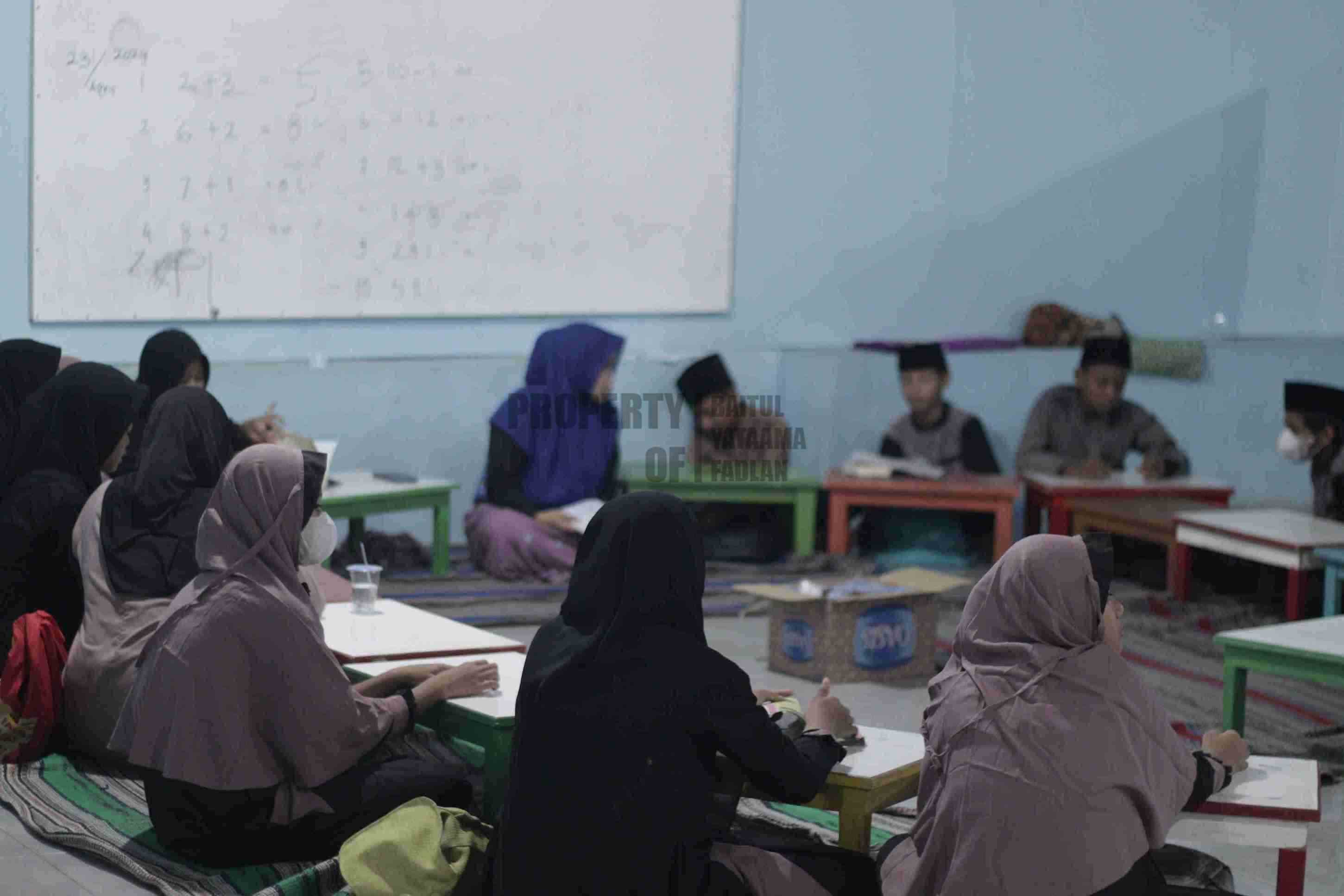 Foto Dokumentasi Anak Yatim