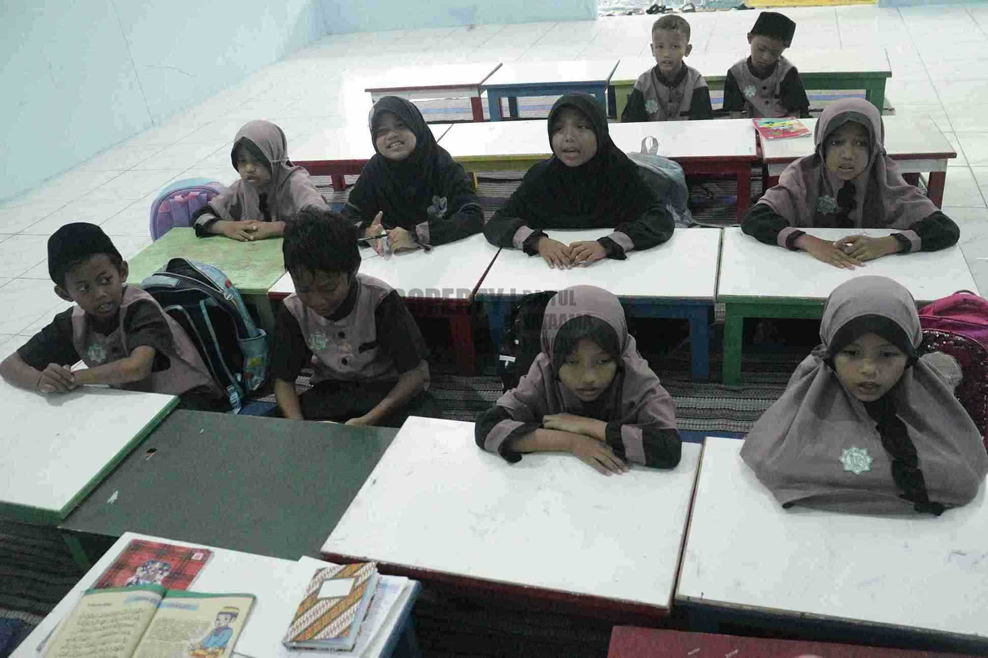 Foto Dokumentasi Anak Yatim