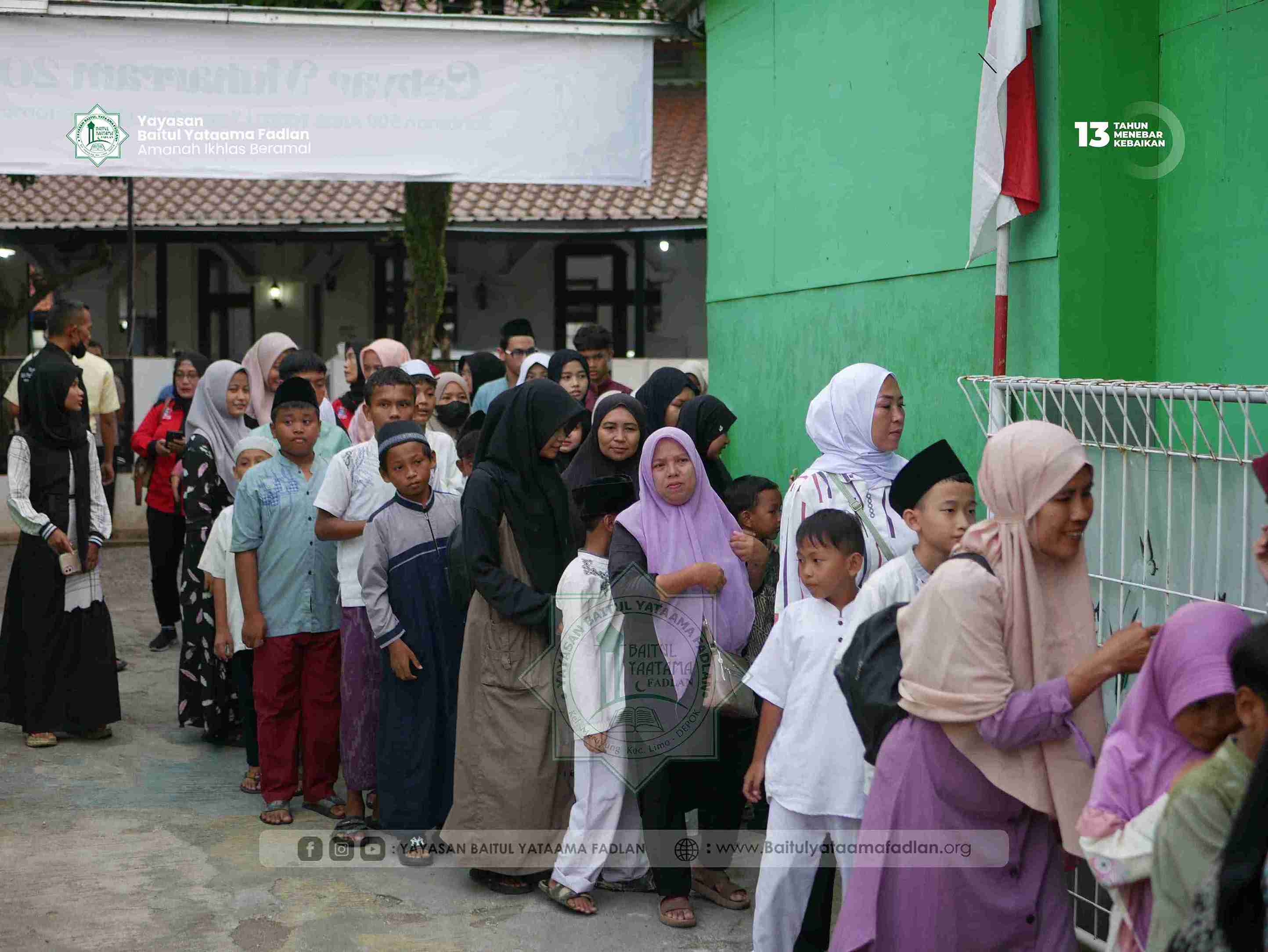 Foto Dokumentasi Anak Yatim
