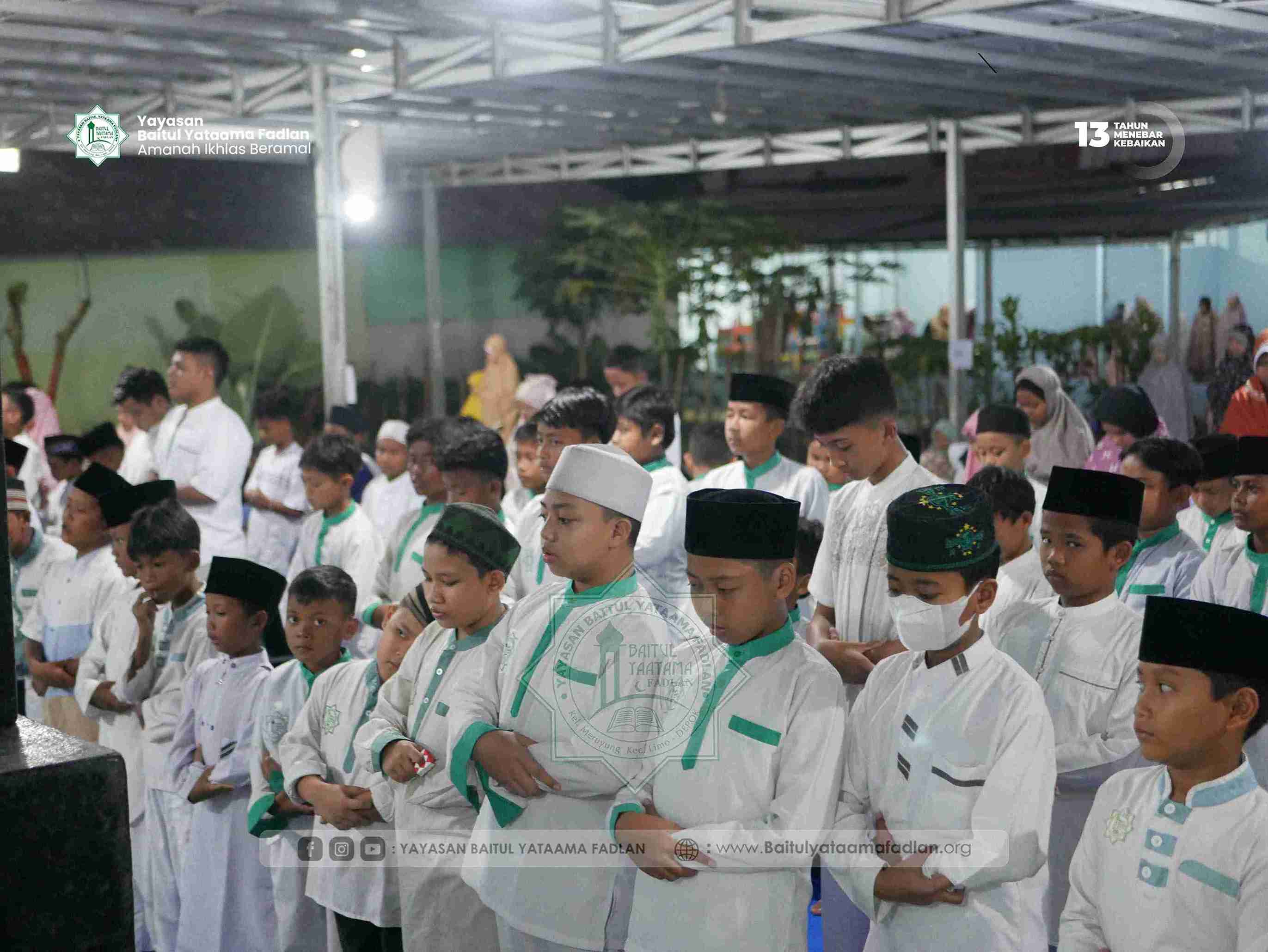 Foto Dokumentasi Anak Yatim